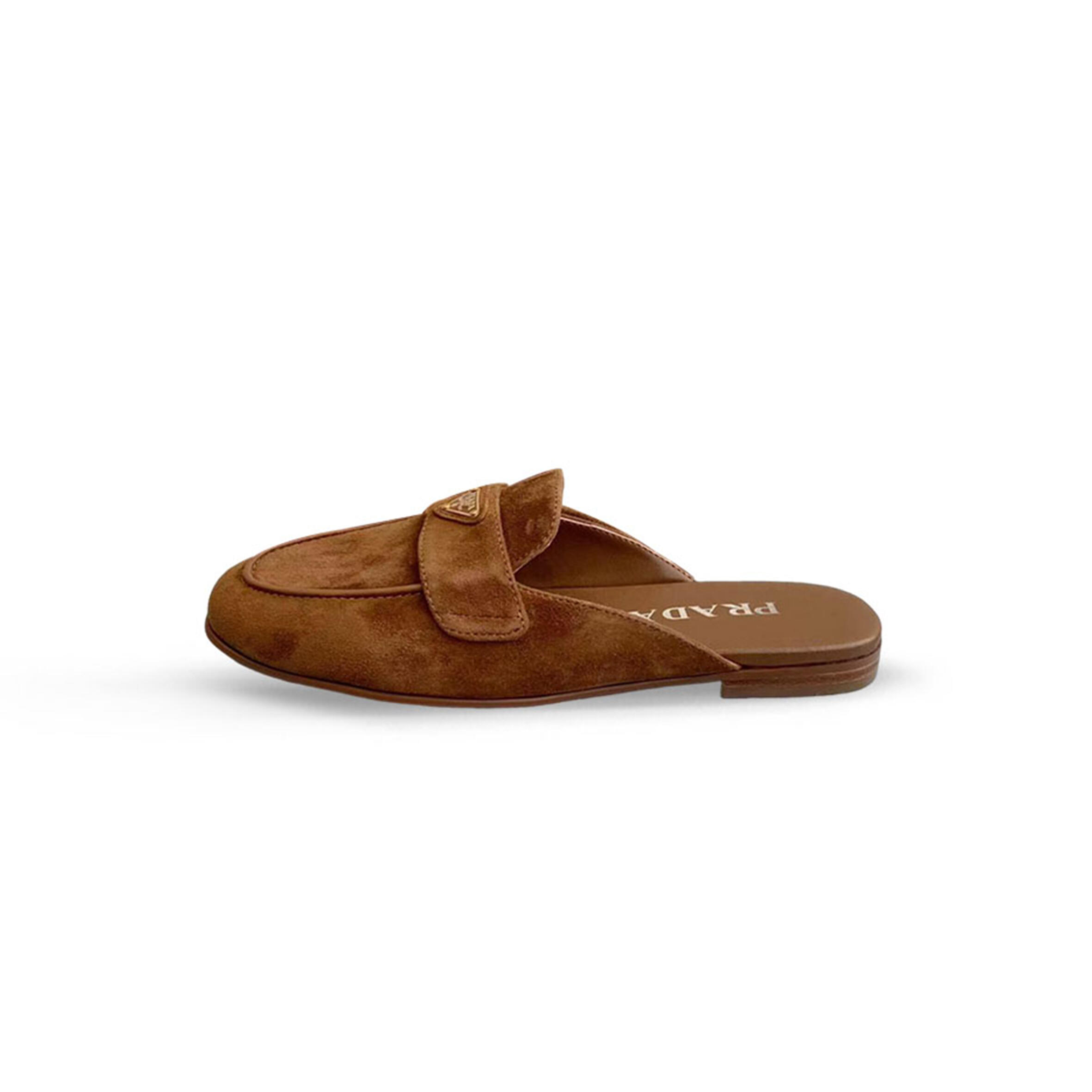 Pra*a cocoa brown suede slippers